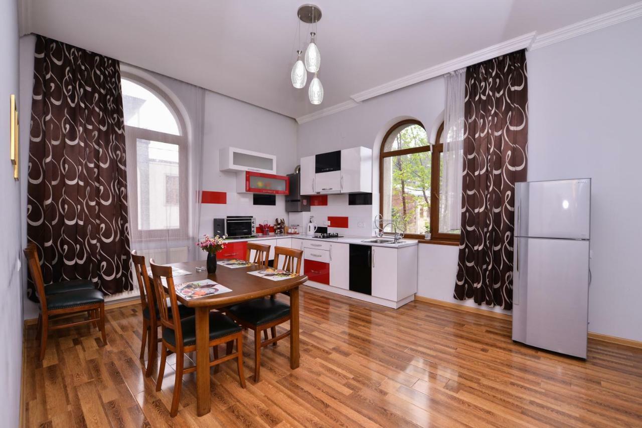 Apartment Kera Kutaisi Dış mekan fotoğraf